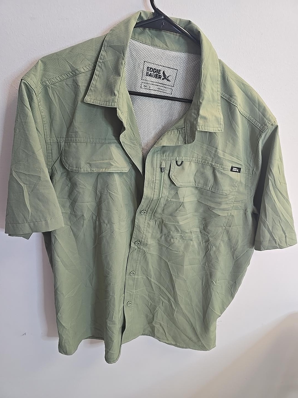 Eddie Bauer Men's Short-Sleeve Button-Down Shirt - Olive Green